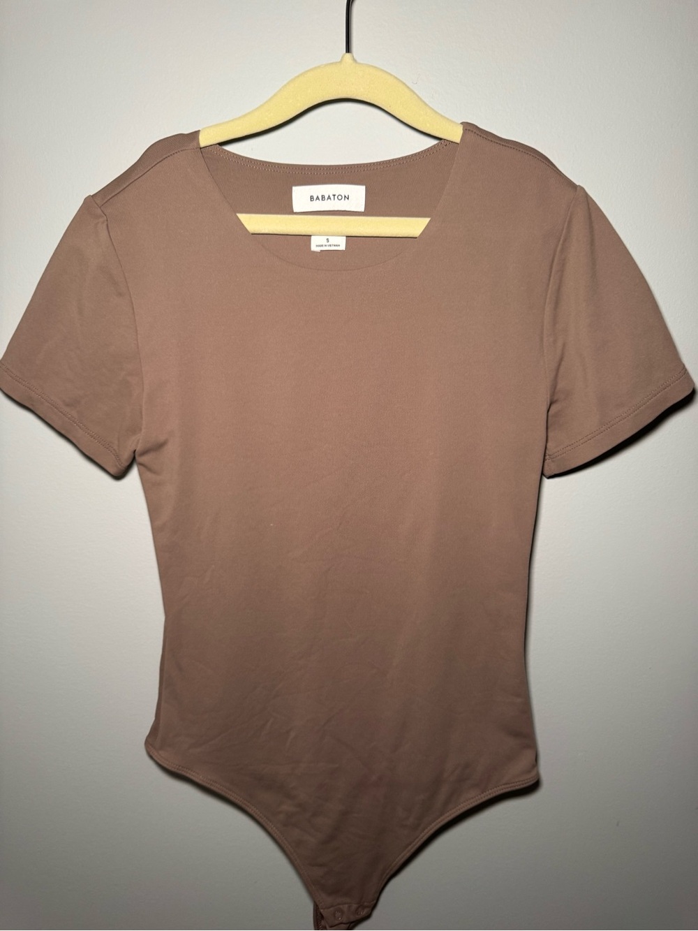 Babaton Mauve-Brown Short Sleeve Bodysuit